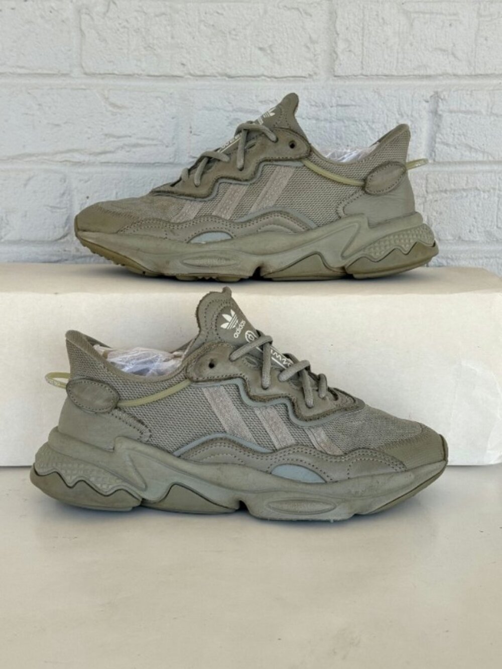 Olive Brown Adidas Onweego Sneakers Men's 6
